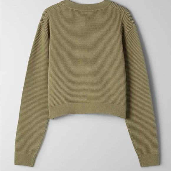 Light Cropped Cardigan in Sage Forset - Picture 4 of 5